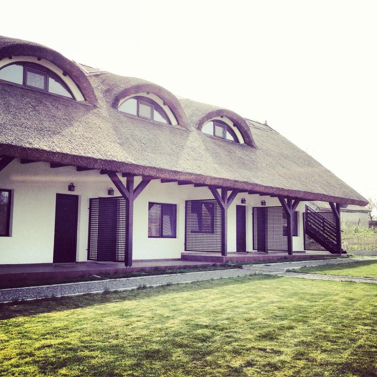 Готель Casa Patru Anotimpuri Дунавецу-де-Жос Екстер'єр фото