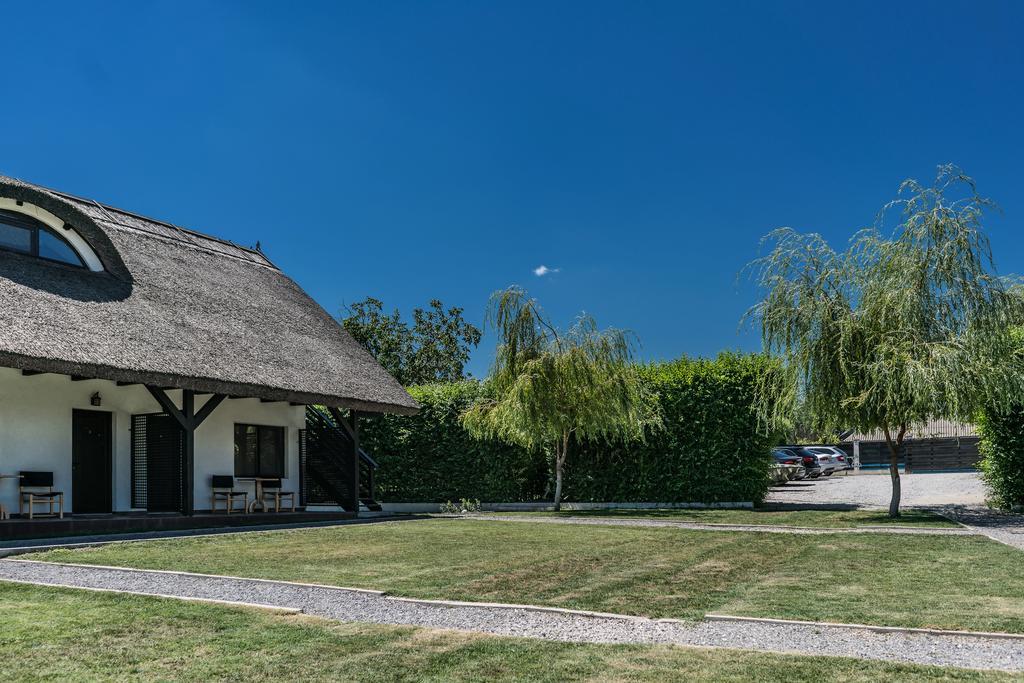 Готель Casa Patru Anotimpuri Дунавецу-де-Жос Екстер'єр фото